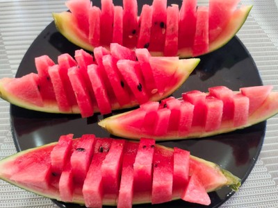 วิธีทำ วิธีปอกแตงโม ให้สวย