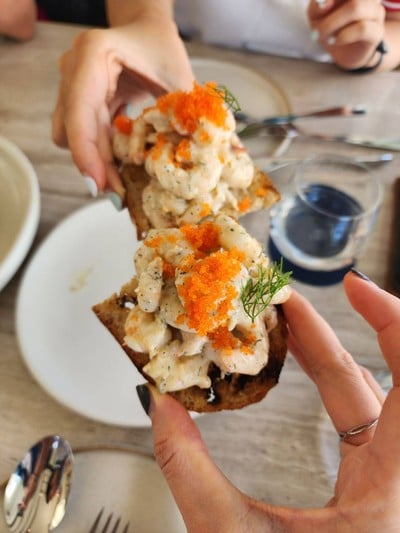 อาหาร หรือ เครื่องดื่ม