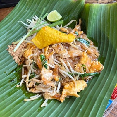 ผัดไทยหมู