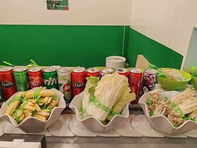 อาหาร หรือ เครื่องดื่ม