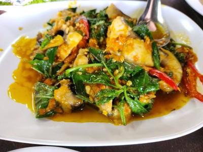 ปลาคังผัดฉ่า