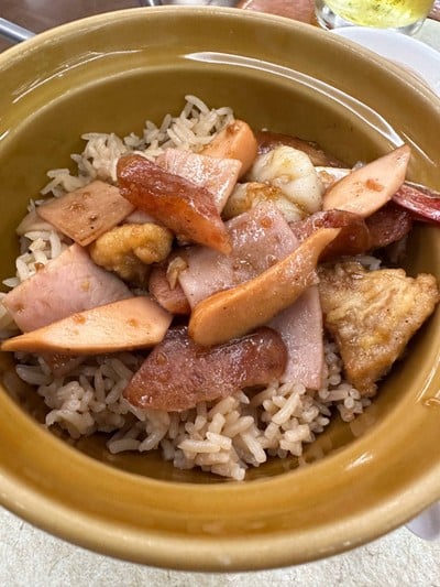 เรือนเพชรสุกี้ ถนนเพชรบุรีตัดใหม่ (New Petchburi Road)