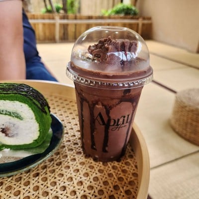 โกโก้ ปั่น