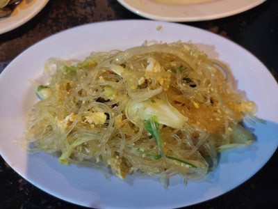 ผัดวุ้นเส้น