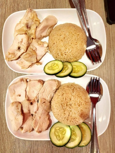 ข้าวมันไก่ อก