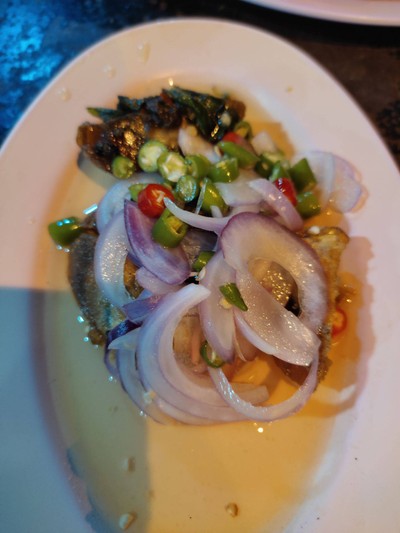 ยำไข่เยี่ยวม้า