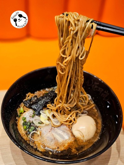 Arashi Genkotsu Ramen Black (Pork Soysauce)