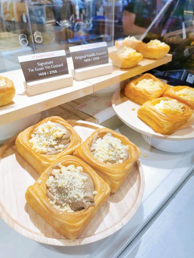 Toastbomb Signature Tie Guan Yin Custard