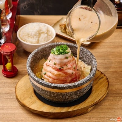 Tonkotsu Kazan Ramen สาขาจามจุรีสแควร์