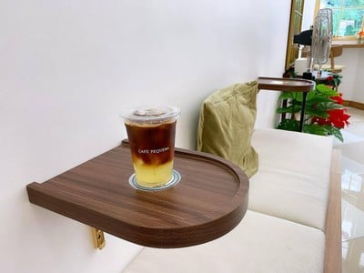 CAFE PEQUENA เอกชัย 69
