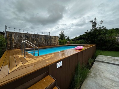 สระว่ายน้ำ/ชายหาด