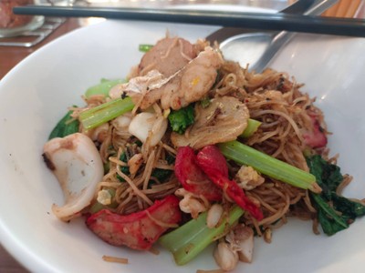 หมี่หุ้นผัด