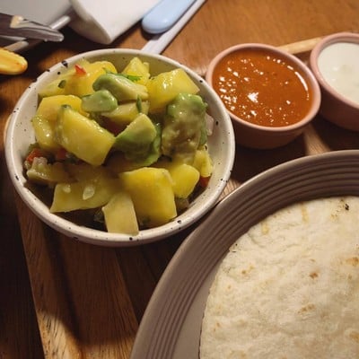 Mango salsa