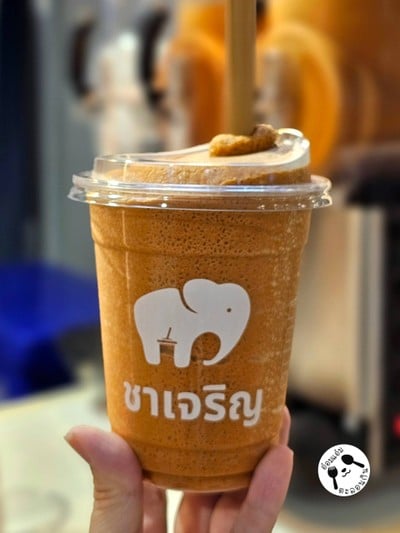 ชาไทยสเลอปี้  (พร้อม 11โมง)