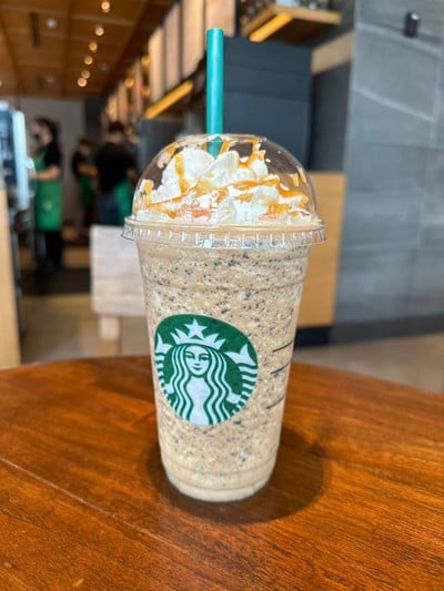Starbucks The Scene Town in Town