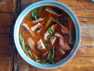 แกงส้มปลาช่อน