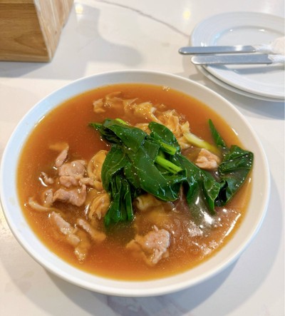 ราดหน้าหมู