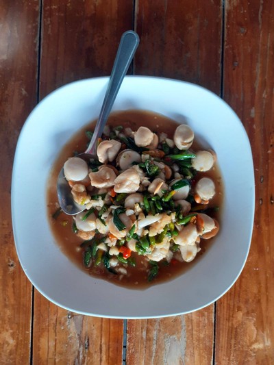 หอยผัดพริกสด