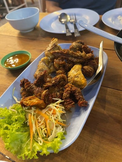 ไข่ปลาอินทรีทอดน้ำปลา