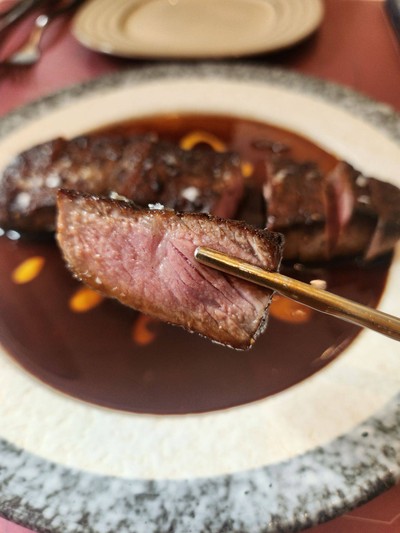 อาหาร หรือ เครื่องดื่ม