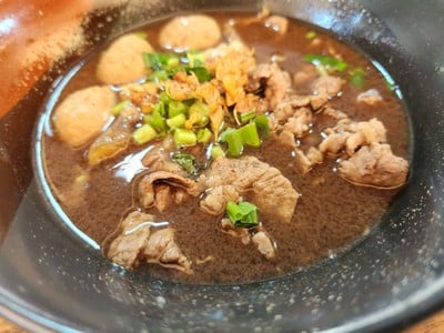 เกาเหลาน้ำตกเนื้อพืเศษ