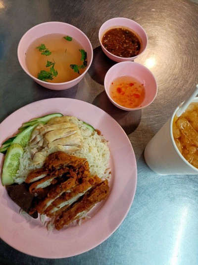 ข้าวมันไก่รวม