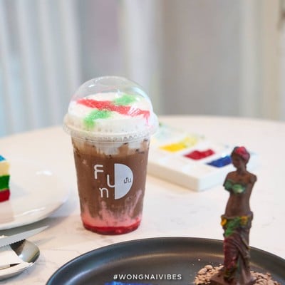 FUN Cafe Bangkok มหาพฤฒาราม