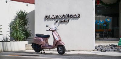 BLACKSUGAR CAFE แบล็คชูการ์คาเฟ่