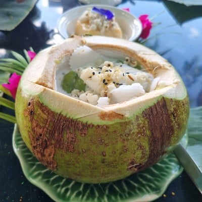 อ้อยหวานอาหารไทยโบราณริมน้ำ