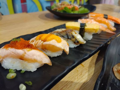 อาหาร หรือ เครื่องดื่ม