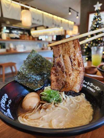 อาหาร หรือ เครื่องดื่ม