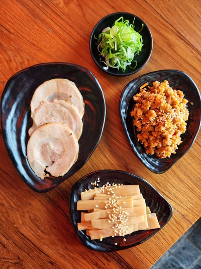 อาหาร หรือ เครื่องดื่ม