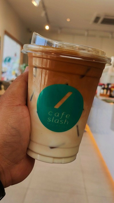 เมนูของร้าน CafeSlash (คาเฟ่สแลช) CafeSlash (คาเฟ่สแลช) อาหารอร่อย กาแฟสเปเชียลตี้ และเบเกอรี่ ลาดพร้าว 71