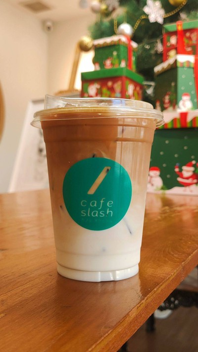 เมนูของร้าน CafeSlash (คาเฟ่สแลช) CafeSlash (คาเฟ่สแลช) อาหารอร่อย กาแฟสเปเชียลตี้ และเบเกอรี่ ลาดพร้าว 71