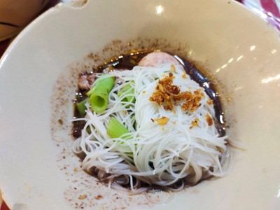 เส้นหมี่ก๋วยเตี๋ยวเรือ