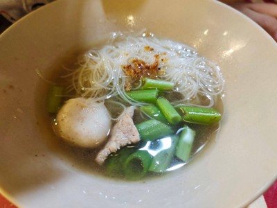 เส้นหมี่ก๋วยเตี๋ยวเรือ