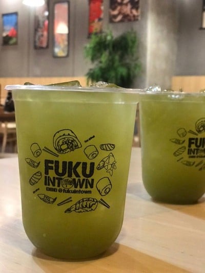 ชาเขียวเย็นรีฟิว