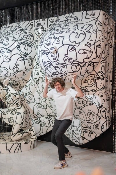 "Love in Museum Pattaya"