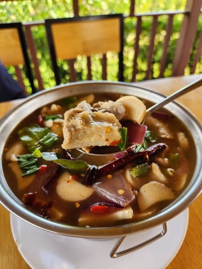 อาหาร หรือ เครื่องดื่ม