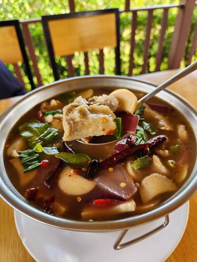 อาหาร หรือ เครื่องดื่ม