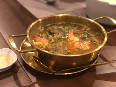 แกงส้มชะอมกุ้ง