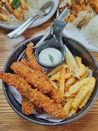 Taste&rest Cafe And Restaurant
