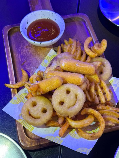 Mix fries Platter