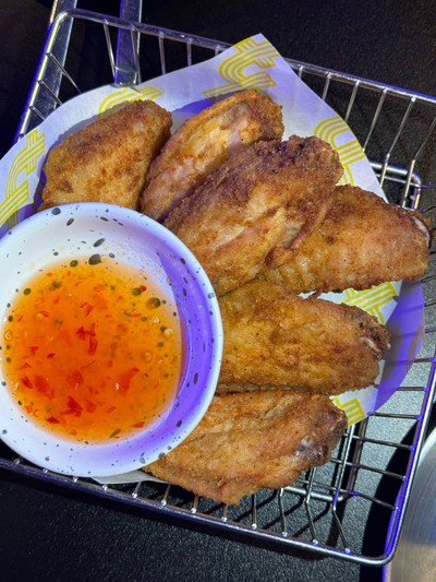 ปีกไก่ทอด