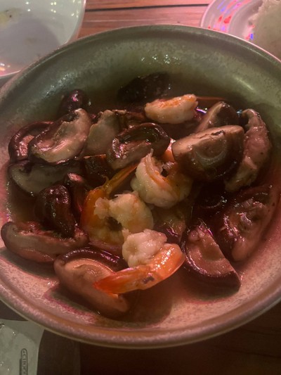 เห็ดหอมผัดกุ้ง