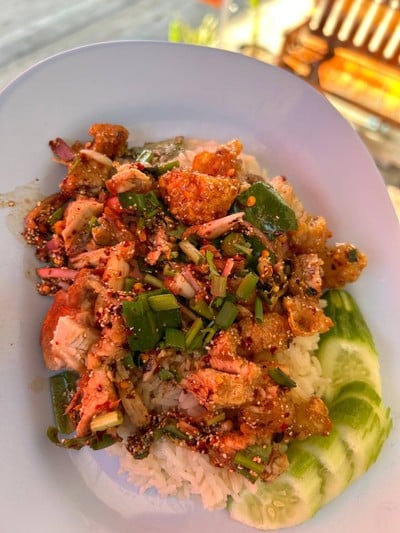 อาหาร หรือ เครื่องดื่ม