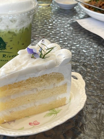 เค้กมะพร้าว10 ชิ้น