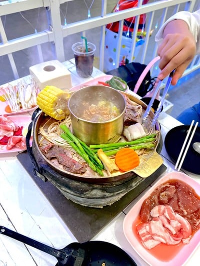 เมนูของร้าน พระนคร Grill ท่ามหาราช