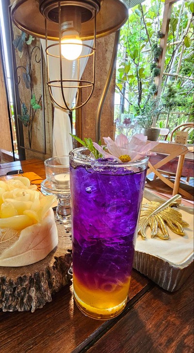 Butterfly Pea Pineapple
