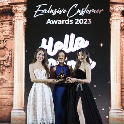 Hello Clinic ลาดพร้าว